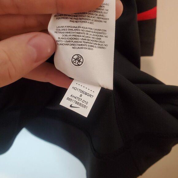 2018 Team Canada Olympic IIHF Nike Hockey Jersey Red Size S - Picture 6 of 6